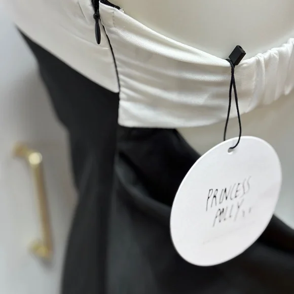 Princess Polly Phillipa Mini Dress - Size 6 - NEW With‎ Tags. - Picture 3 of 16